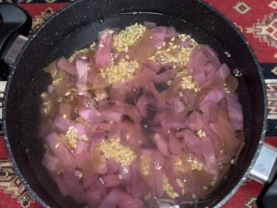 Krchik sriuba su raugintais kopūstais ir perlinė sriuba Žingsnis 1