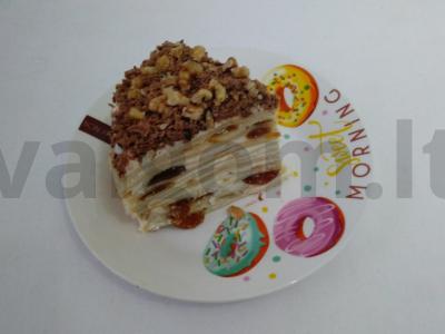 Blynų tortas su varške ir grietine pagrindine nuotrauka