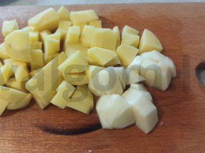 Bulvės su kiauliena puode Žingsnis 5