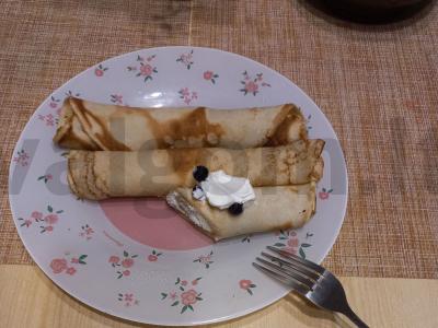 Blyneliai su varške pagrindine nuotrauka