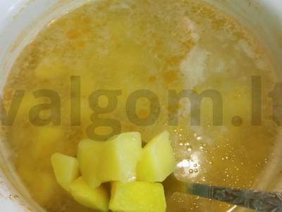 Bulvės su troškiniu Žingsnis 1