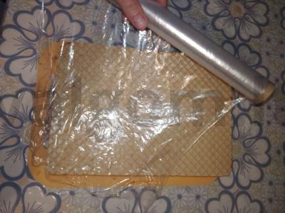 Vaflinis pyragas su kondensuotu pienu Žingsnis 3