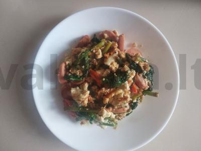 Špinatų omletas pagrindine nuotrauka