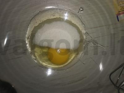 Bananų rojaus pyragas Žingsnis 1