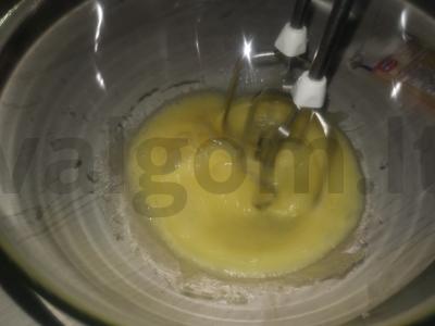 Bananų rojaus pyragas Žingsnis 2