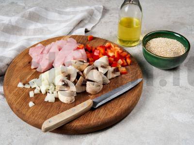 Kalakutiena su quinoa ir grybais Žingsnis 1