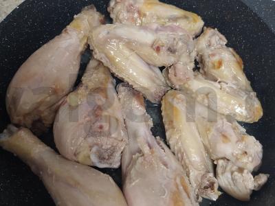 Vištiena sojos ir medaus padaže keptuvėje Žingsnis 3