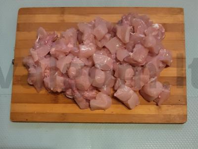 Spalvingas vištienos terinas Žingsnis 1