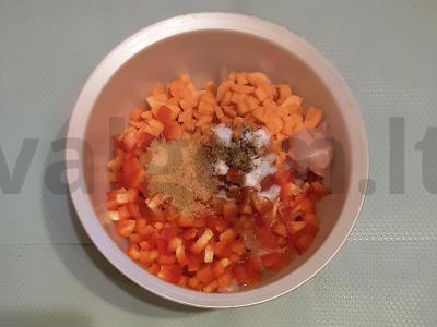 Spalvingas vištienos terinas Žingsnis 3