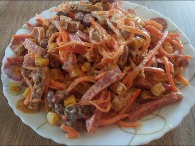 Salotos su pupelėmis ir morkomis pagrindine nuotrauka