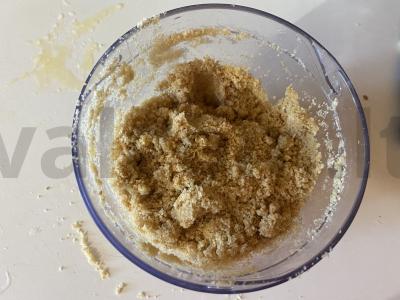 Purus ir raugintas pyragas su vyšniomis ir grietine Žingsnis 6