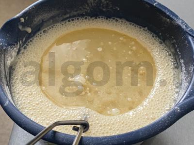 Naminiai blyneliai su pienu Žingsnis 7