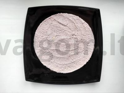 Riešutų pyragas pagrindine nuotrauka