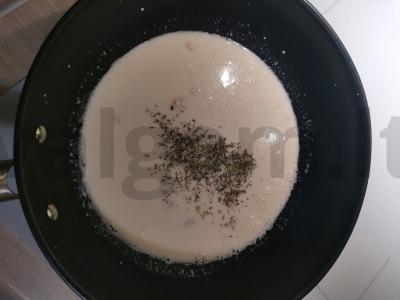 Makaronai su krevetėmis ir Provanso žolelėmis Žingsnis 3