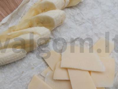 Bananų šavarma Žingsnis 1