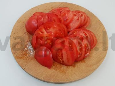 Pikantiškas pomidorų užkandis su sūriu ir kiaušiniais Žingsnis 2