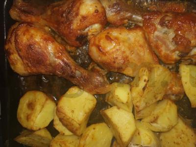 Gardžios vištienos kojos "Svajonė". pagrindine nuotrauka