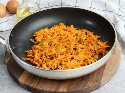 Kiaušiniai, įdaryti morkomis ir česnakais Žingsnis 2