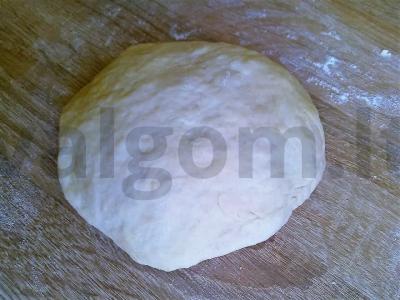 Pasninko plokštainis su raugintais kopūstais Žingsnis 3