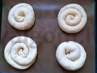 Pasninko plokštainis su raugintais kopūstais Žingsnis 6