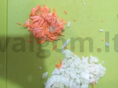 Sriuba su mėsos kukuliais ir makaronais Žingsnis 4
