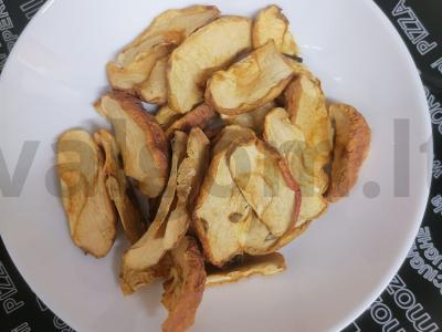 Skanus ir aromatingas kompotas iš uogų ir džiovintų vaisių Žingsnis 2