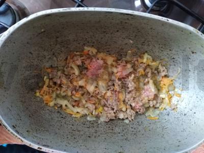 Mišrainė su malta mėsa ir bulvėmis Žingsnis 2