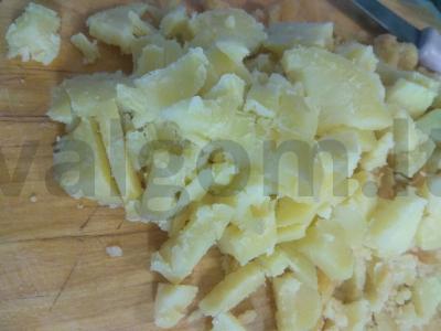 Vinaigrette su raugintais kopūstais ir agurkais Žingsnis 2