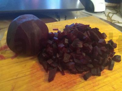 Vinaigrette su raugintais kopūstais ir agurkais Žingsnis 4
