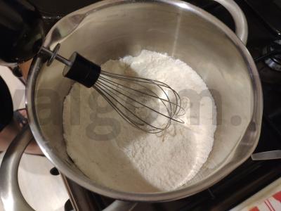 Kondensuoto pieno milteliai per 15 minučių Žingsnis 1