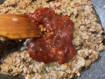 Greita Bolonijos makaronų bolognese Žingsnis 3