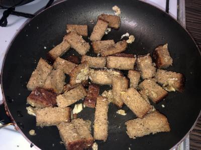 Ruginės duonos skrebučiai Žingsnis 3