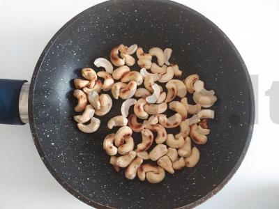 Anakardžių pesto Žingsnis 1