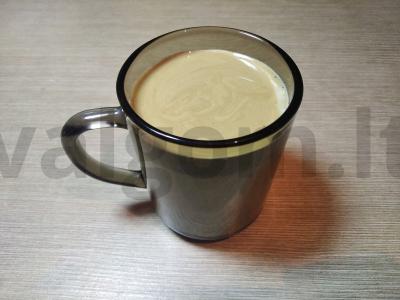 Ledo kava yra tokia pat gaivinanti kaip ir kavinėje. Žingsnis 2