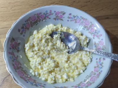 Cinamono varškės apkepas ant manų kruopų Žingsnis 4