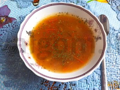 Sriuba su šprotais pomidoruose ir kukurūzų kruopomis pagrindine nuotrauka