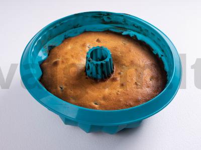 Kalėdinis pyragas su džiovintais vaisiais, riešutais ir medumi Žingsnis 4