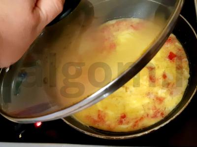 Pomidorų omletas Žingsnis 6