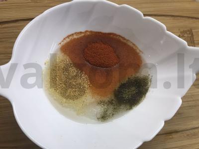 Kaimiškos bulvės su rūkyta paprika ir džiovintais česnakais Žingsnis 5