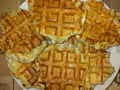 Varškės vafliai su aguonomis pagrindine nuotrauka