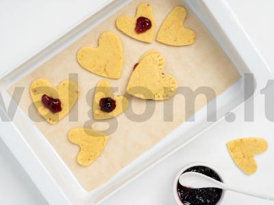 Širdies formos sausainiai Žingsnis 2