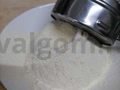 Oro sūrio gougères ant choux tešlos Žingsnis 1