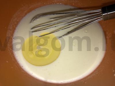 Pūkuoti blyneliai ant kefyro Žingsnis 5
