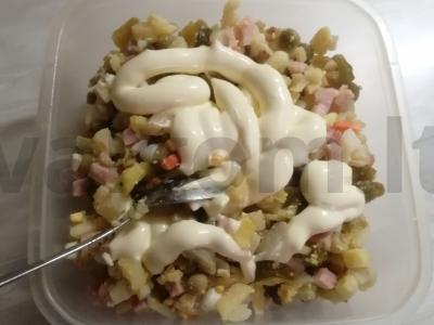 "Žiemos" salotos su kumpiu ir bulvėmis Žingsnis 8