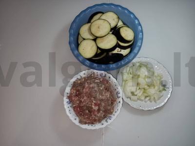 Gausus Ratatouille su malta mėsa ir Provanso žolelėmis Žingsnis 1