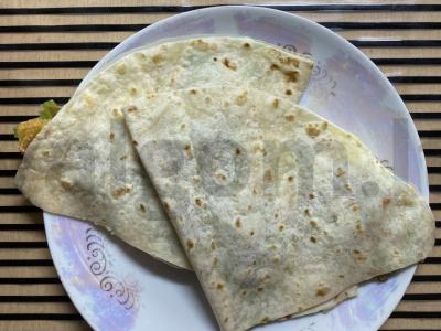 Tortilija su įdaru pagrindine nuotrauka