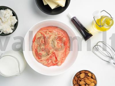 Raudonas aksominis širdies formos pyragas Žingsnis 1