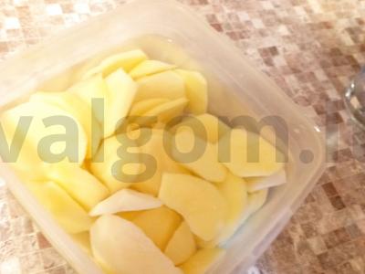 Širdingas bulvių gratinas Žingsnis 1