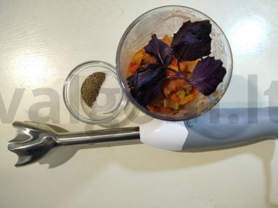 Naminis ratatouille lėtoje viryklėje Žingsnis 2