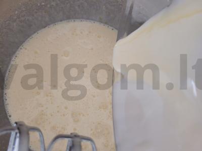 Didžiuliai mėlynių keksiukai Žingsnis 5